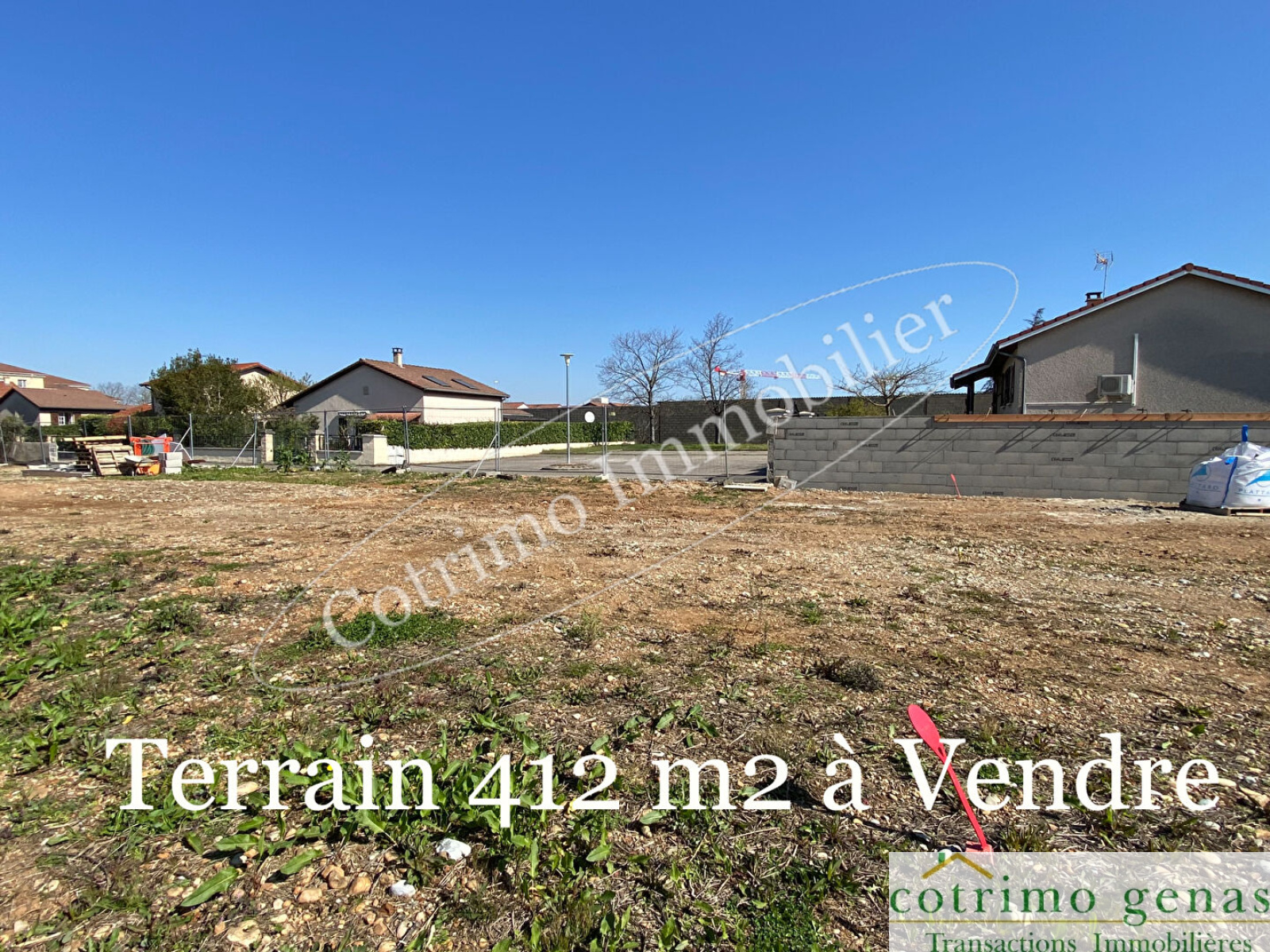 Image_1, Terrain, Chassieu, ref :649