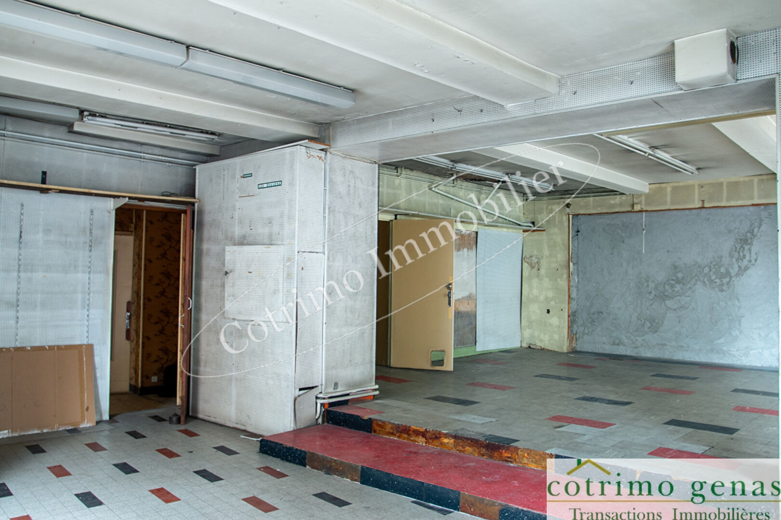 Image_2, Immeuble, Saint-Genix-sur-Guiers, ref :1273