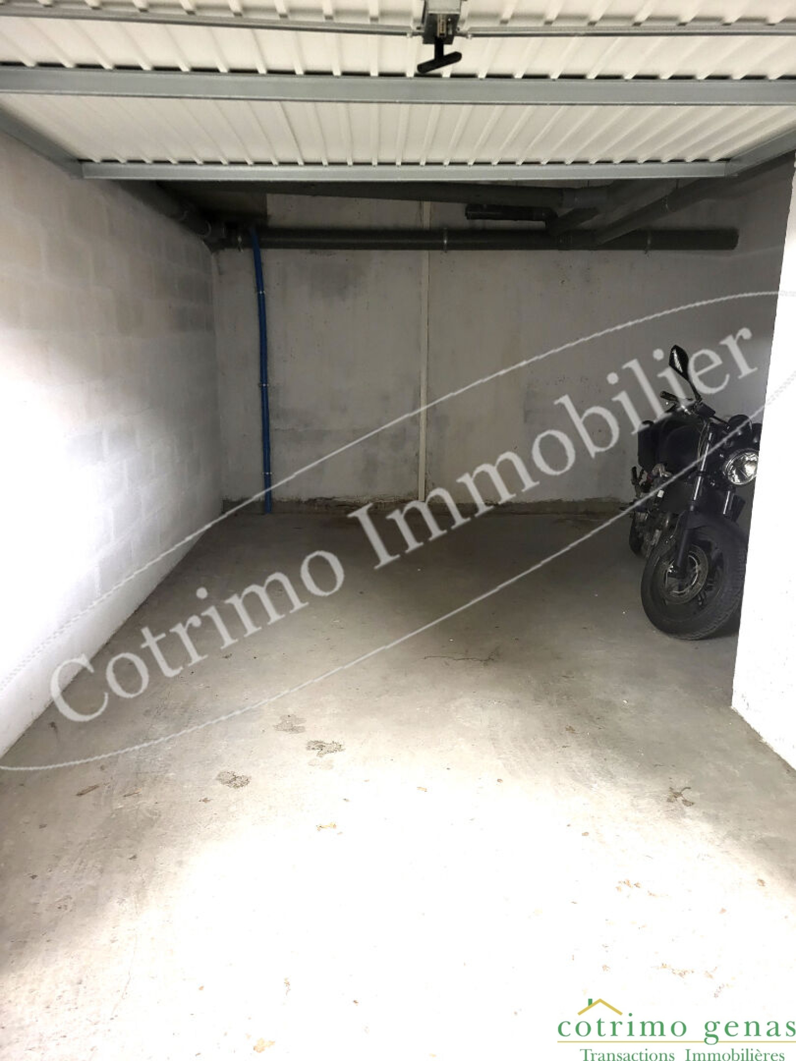 Image_3, Parking, Genas, ref :1362