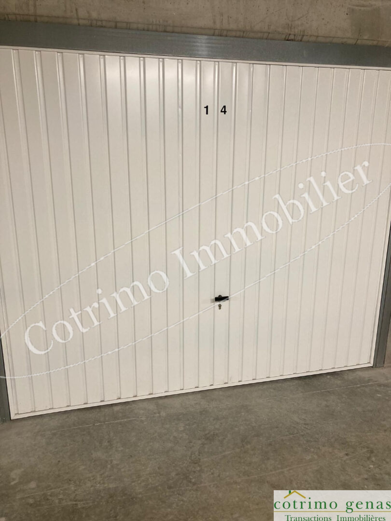 Image_2, Parking, Genas, ref :1391